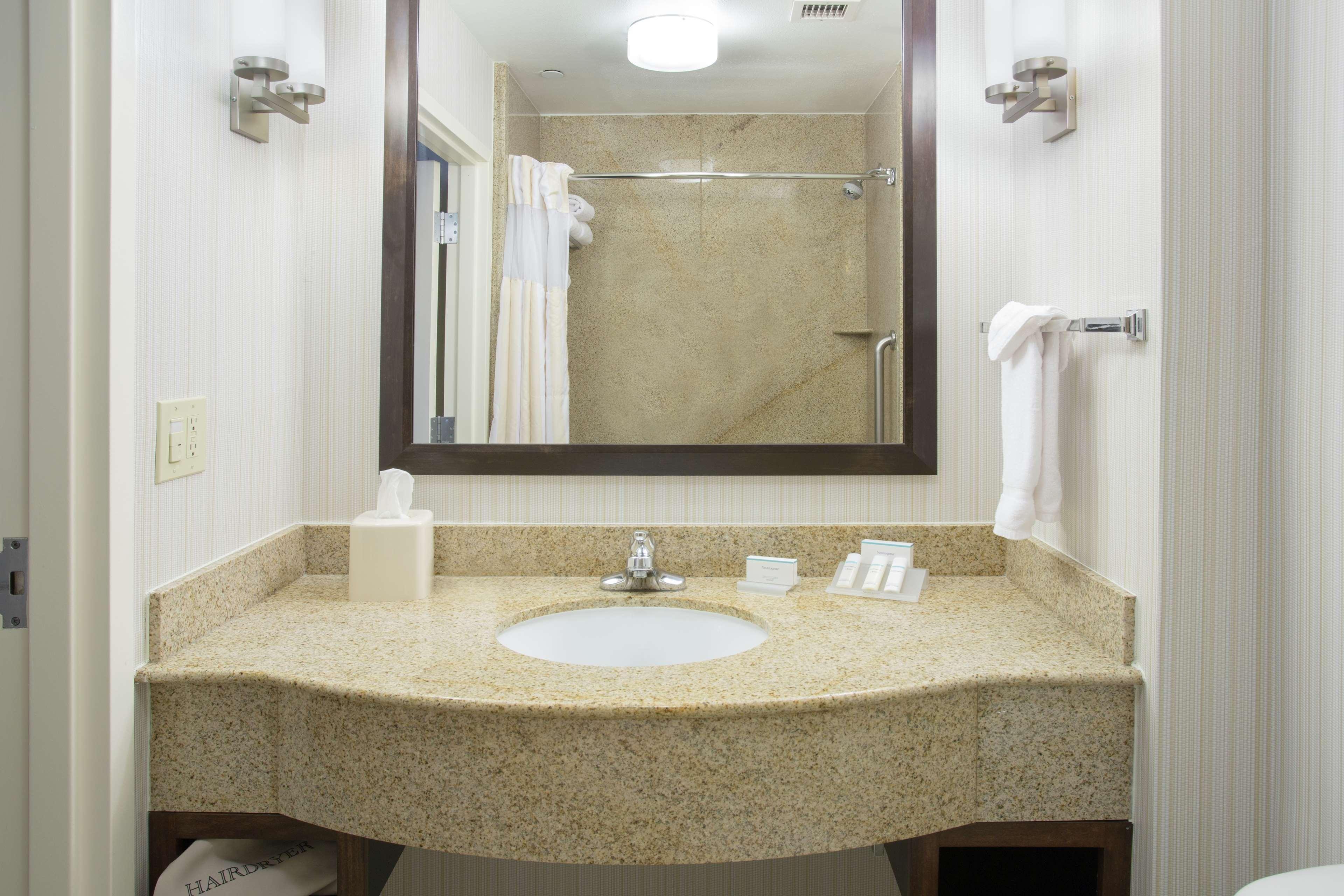 Hilton Garden Inn Phoenix/Avondale Exterior foto